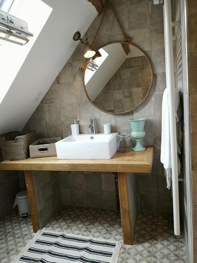 Le Moulin De Corneil Acomodação com café da manhã Mézilles Exterior foto